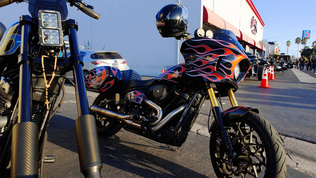 Hundreds of Bikes at Lifestyle Cycles Bike Night